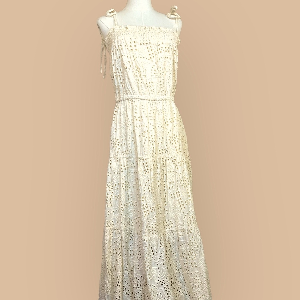 Lost and Wander size Medium NWT cream eyelet shoulder‎ tie maxi dress